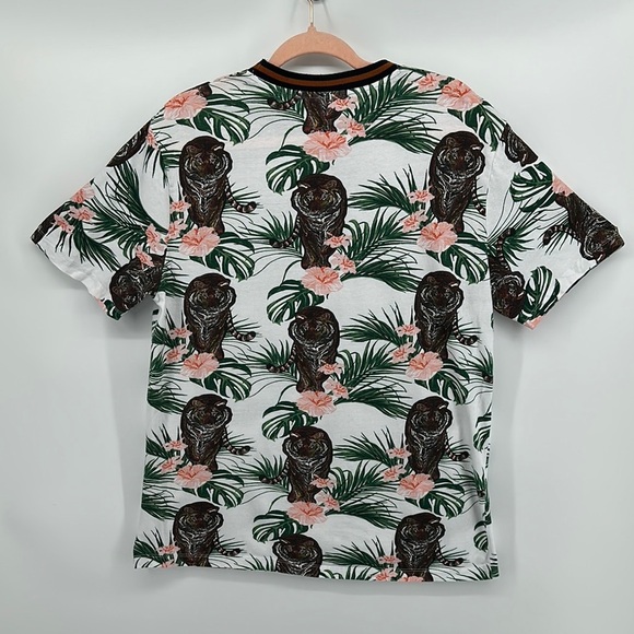 Sunrise Kingdom Tropical Green&Pink Tigger Short Sleeve Tee - Picture 7 of 11